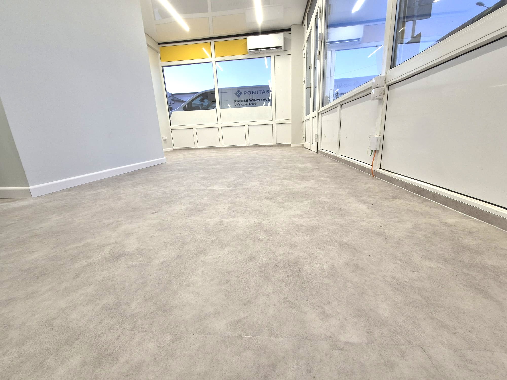 Ponitas_panele_winylowe_Oslo_Concrete