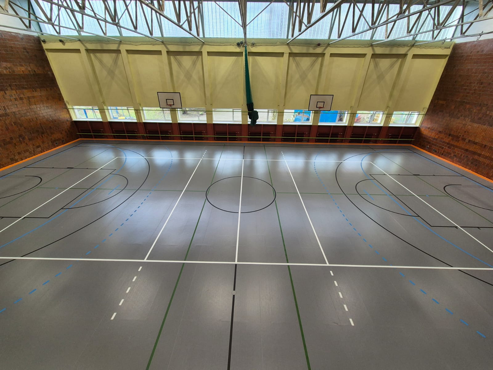 Ponitas_sala_gimnastyczna_Szkoła_Zakonu_Pijarów_Poznań