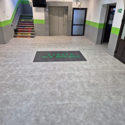 Flooriz_Szkoła_Ostrów_Wlkp_01_12_2025